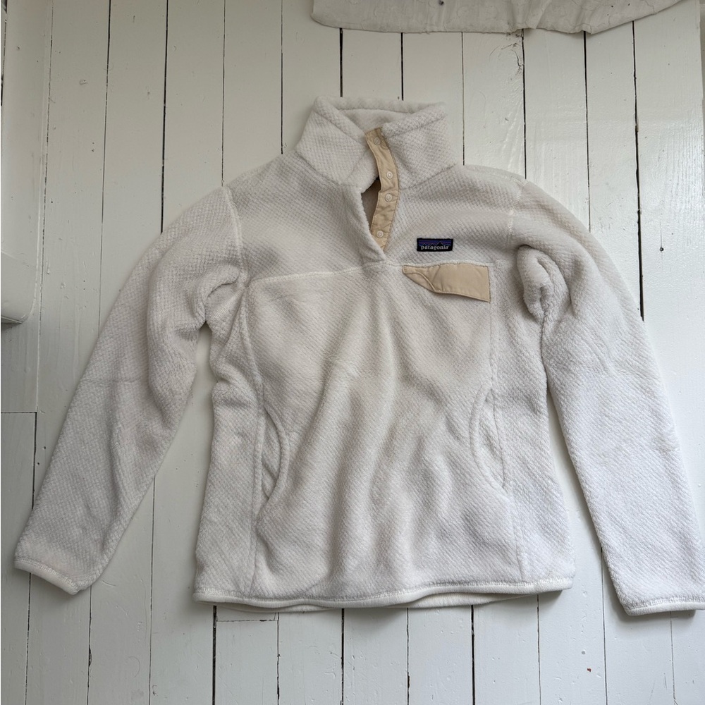 Patagonia White Fleece Pullover